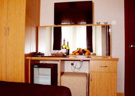 Agora Boutique Hotel & Bistro 4