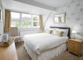 Lincoln Guest House 4