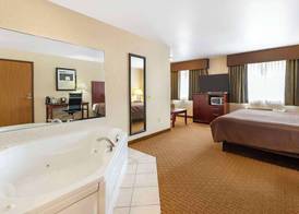 Best Western Wittenberg Inn 4