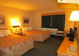 Shell Lake Lodge, a Travelodge by Wyndham 5