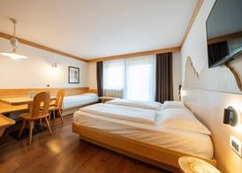 Apartments Boè 4