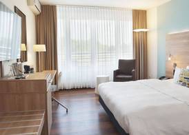 Courtyard by Marriott Dresden 5