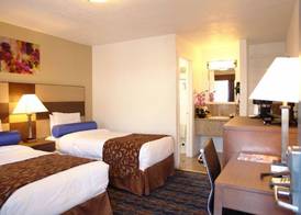 Howard Johnson by Wyndham Berkeley 3