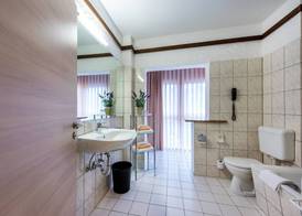 CONTEL Hotel 4