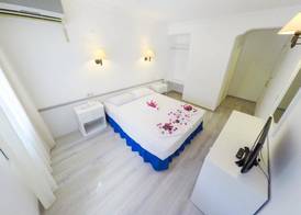 The Hello Hotel 2