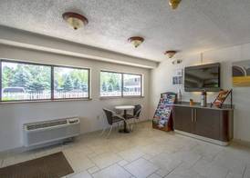 Motel 6 Ashland, OH 5