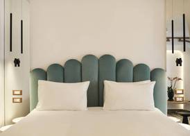Cresanto Luxury Suites 4