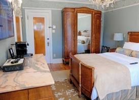 Manoir Chamberland (Adults Only, No Pets) 5