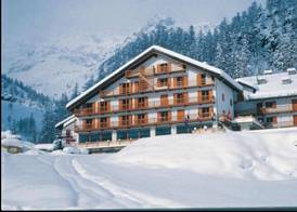 La Trinitè Monboso Hotel 3