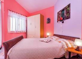 Apartment in Liznjan With Pool and Terrace 3