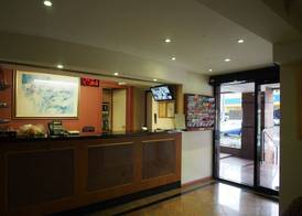Edgecliff Lodge Motel 3