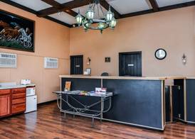 Soudersburg Inn & Suites Lancaster 5