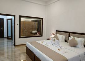 Sigiriya Cashew Palace Resort 3