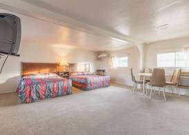 Dayton Motel 2