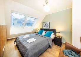 Jimmy's Apartments Lory 4