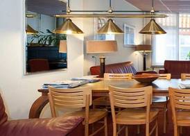 Rho Hotel 3