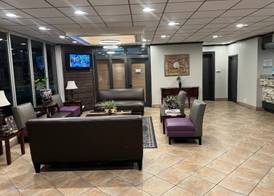 Clarion Inn & Suites Dothan South 4
