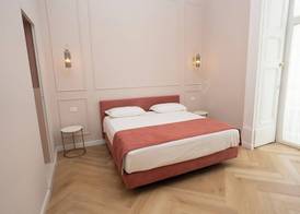 Boutique Luxury Suite 3