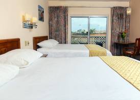 Grafton Beach Resort 5