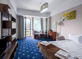 Hotel Ski&Sky 5