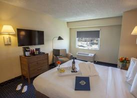 Hotel Focus SFO 3