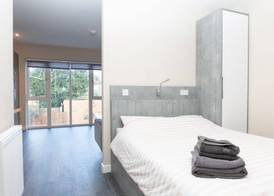 Magna House 5