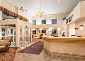 Crystal Inn Hotel & Suites - Great Falls 2