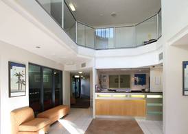 Caloundra Central Apartment Hotel Official 2