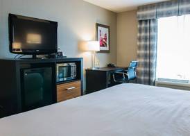Holiday Inn Express & Suites JACKSON by IHG 3