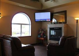 Days Inn & Suites by Wyndham Thompson 3