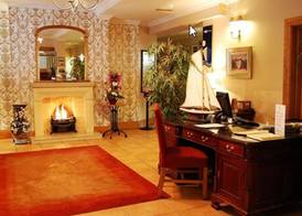 WatersEdge Hotel 2