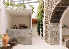 White Exclusive Suites & Villas 3