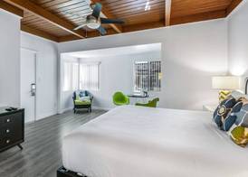 The Three Fifty Hotel 3