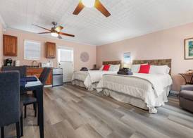 Sequoia Studio w/ Private Patio 5