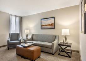 Drury Inn & Suites Springfield MO 4