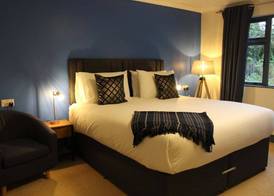 Woodlands Country House & Cottage 3