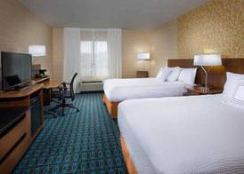 Fairfield Inn & Suites by Marriott Marshall 5