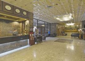 Grand Astoria Hotel 2