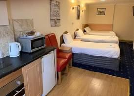 Twickenham Guest House 5