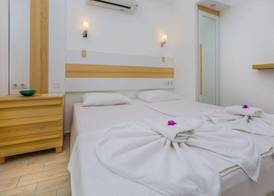 Defne Hotel 5