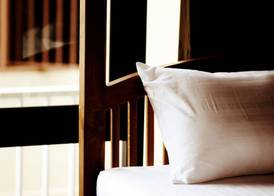 Feung Nakorn Balcony Rooms and Cafe 4