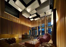 G Hotel Kelawai 4