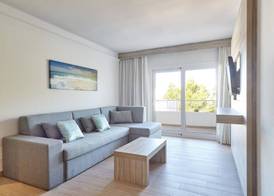 Sol Bahía Ibiza Suites 4