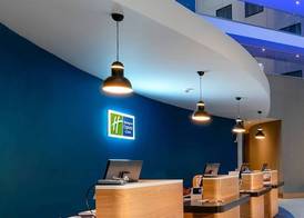 Holiday Inn Express LONDON HEATHROW T4 by IHG 3