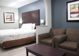 Cotulla Executive Inn 4