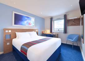 Travelodge Southampton Central 2