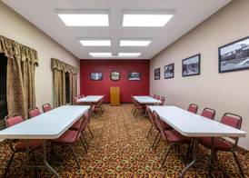 Super 8 by Wyndham Eureka Springs 3