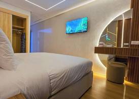 Luxury Living - Near to football stadium 2
