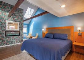 Jonathan Edwards Motel 2