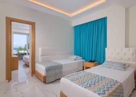 Oceanis Park Hotel 4